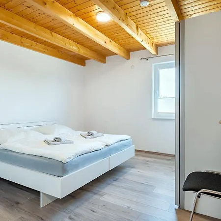 Moewe Fuer 4 Personen Am Badesee Tannenhausen *